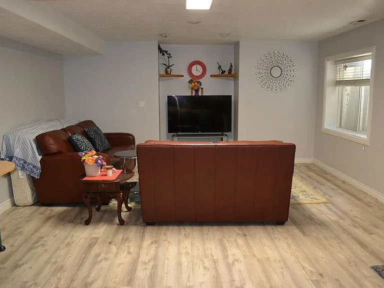 11462 S Camden Park Ln — Photo 6