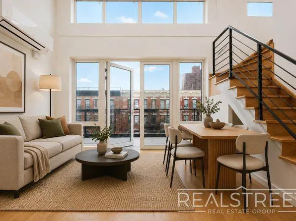 63 Lewis Avenue image 1 of 10