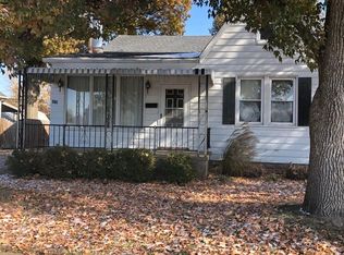 219 N Central Ave, Roxana, IL 62084