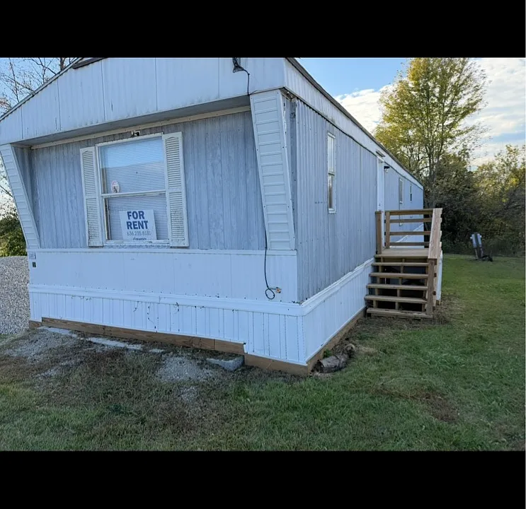 446 Loose Creek Hwy #38