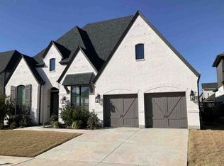 308 Rosecomb St, Northlake, TX 76247