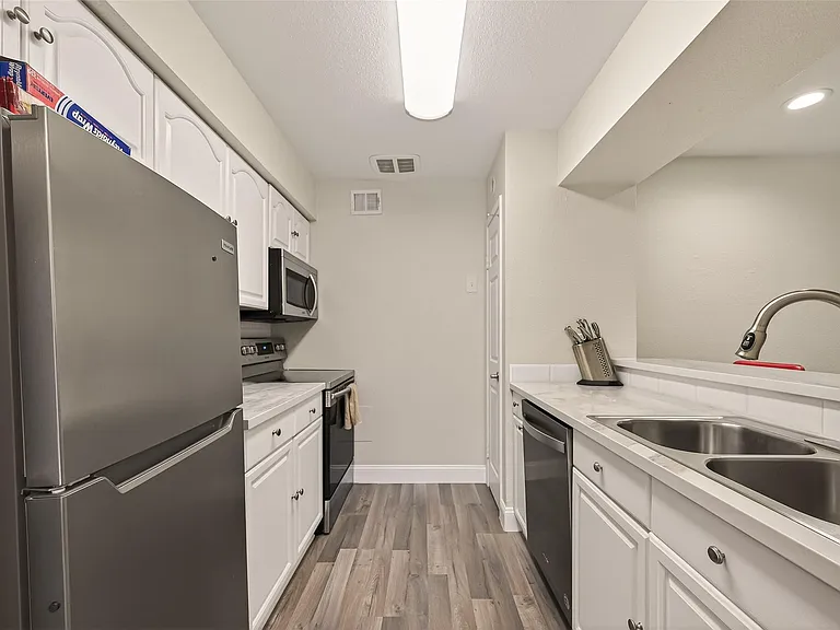 18515 Egret Bay Blvd #1302 — Photo 5