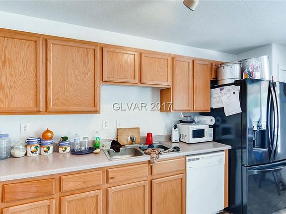 5th image of 3919 Dripping Springs Ave