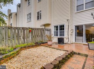 1641 Hart Ct, Crofton, MD 21114
