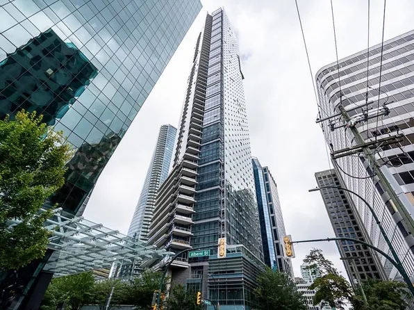 1111 Alberni St #3001, Vancouver, BC V6E 4V2