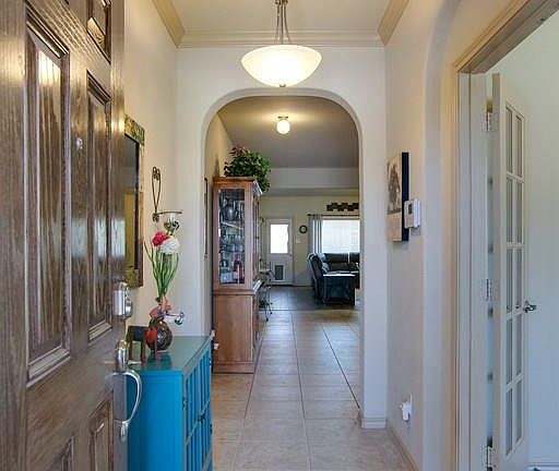 3rd image of 3321 Tamarack Ln