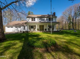 544 Hotchkiss Rd, New Marlboro, MA 01230
