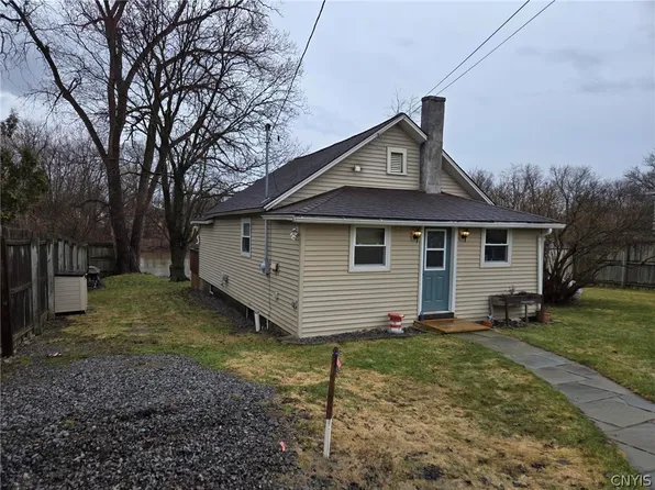 6792 Guyder Rd, Memphis, NY 13112