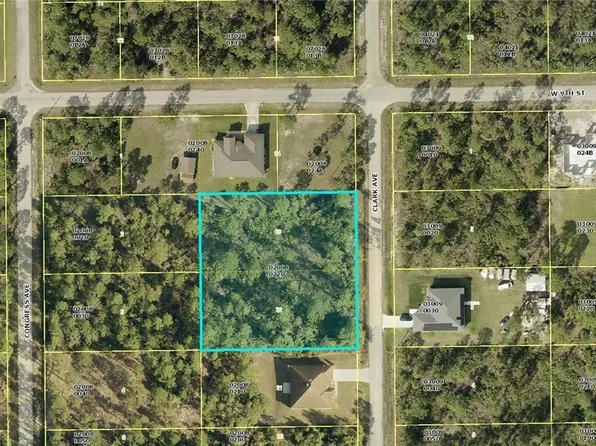 819 Clark Ave, Lehigh Acres, FL 33972