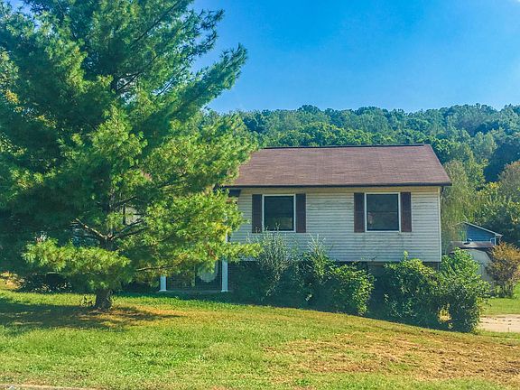 2nd image of 4812 Chase Hill Dr