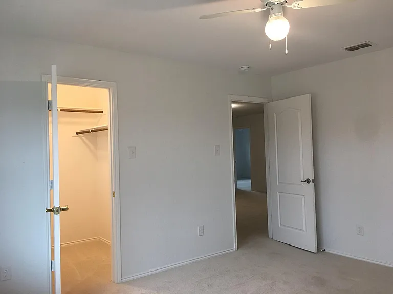 5308 Wharfside Pl — Photo 37