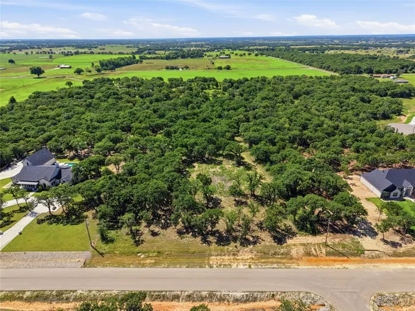 2113 Jeremy St, Tolar, TX 76476