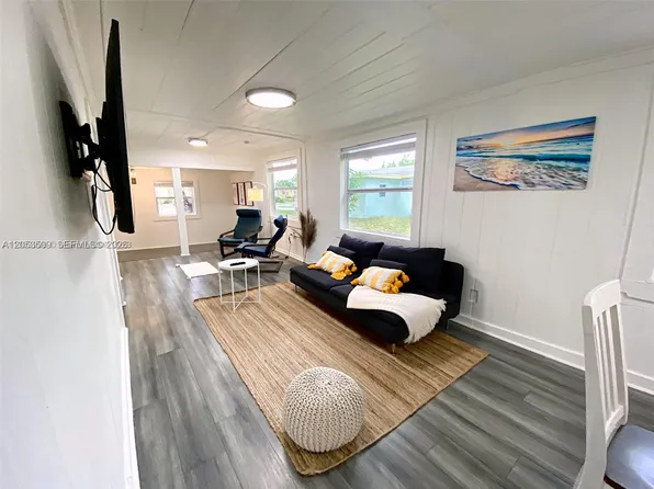 342 NW 7th Ave, Delray Beach, FL 33444