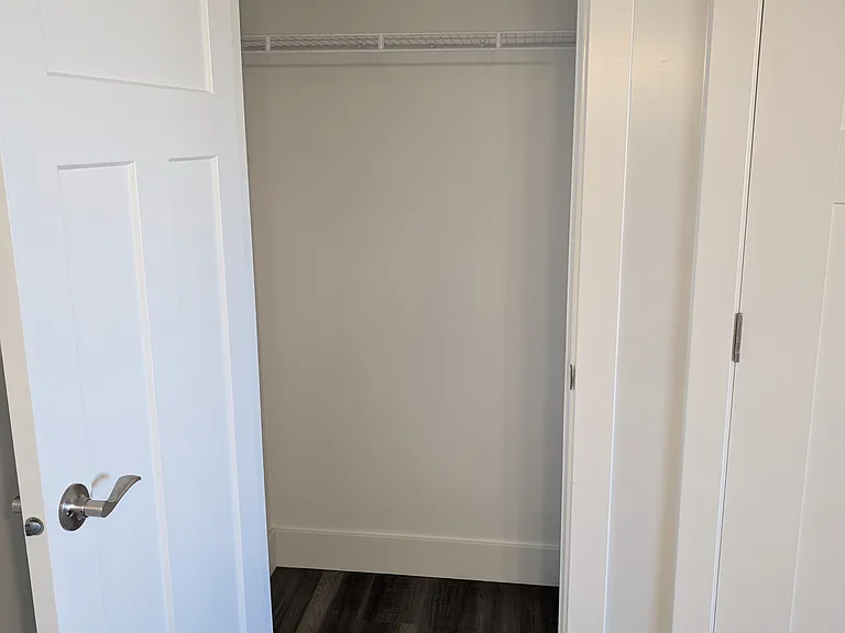 745 N 380 W #D101 — Photo 22