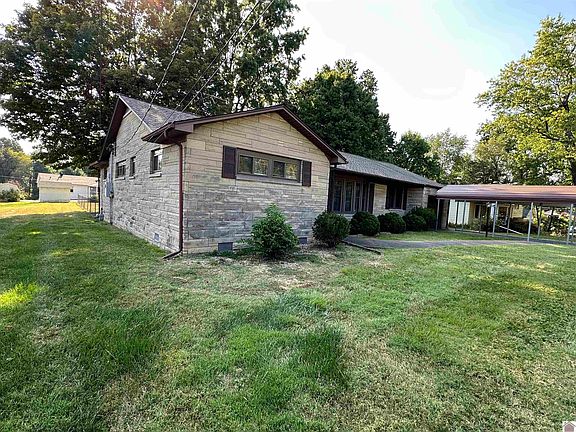 2nd image of 1407 Mockingbird Ln
