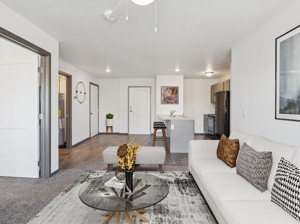 10451 Liam Ct #405-302