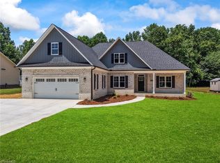 167 Horse Haven Rd, Lexington, NC 27295