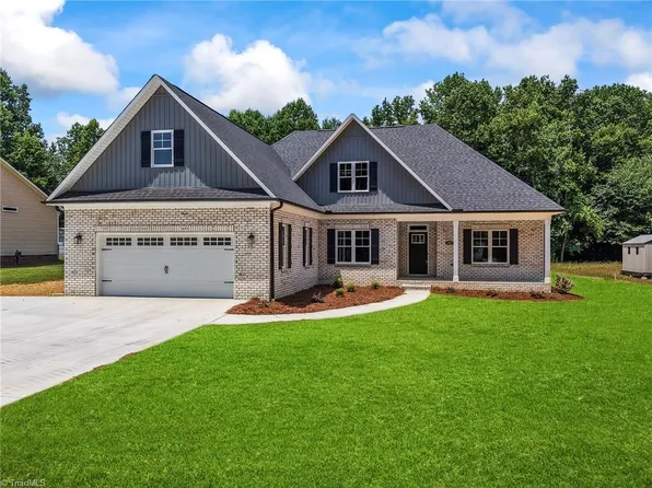167 Horse Haven Rd, Lexington, NC 27295
