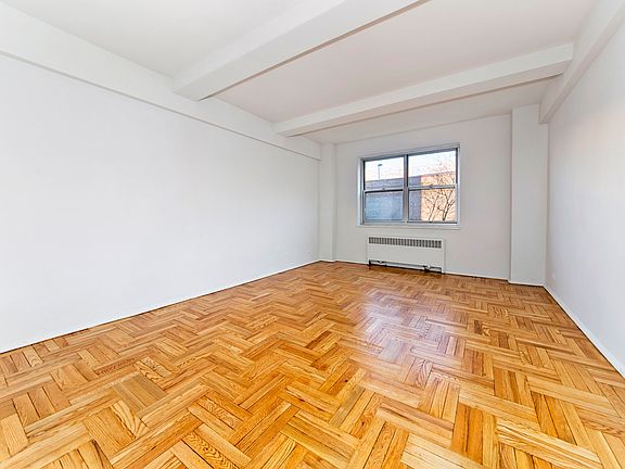 2nd image of 530 Grand St APT F2e