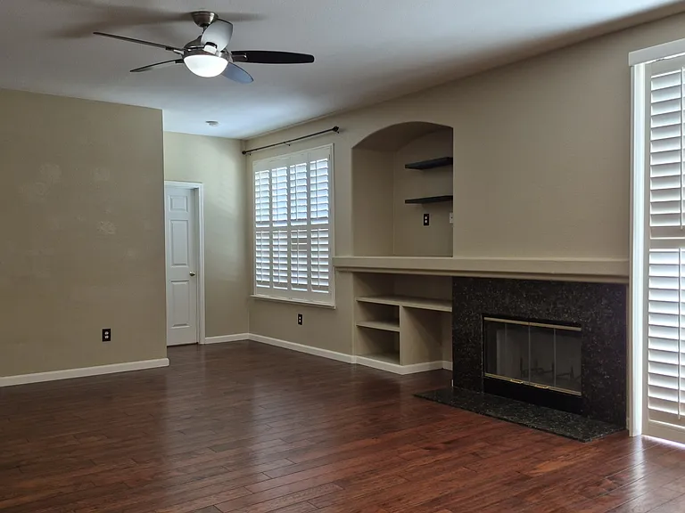 4988 Bay View Cir — Photo 18
