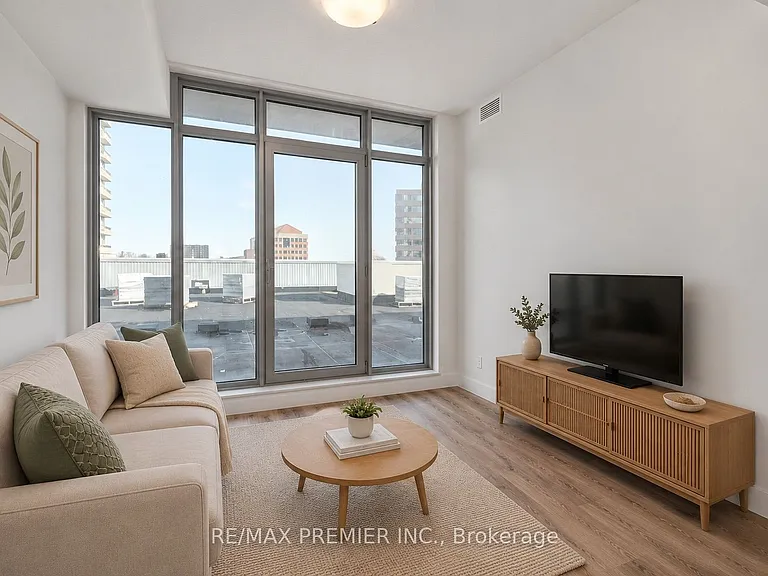 60 Frederick St #603 — Photo 2