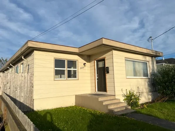 3223 Nevada St, Eureka, CA 95503