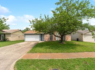 1330 Rutherford Dr, Mesquite, TX 75149