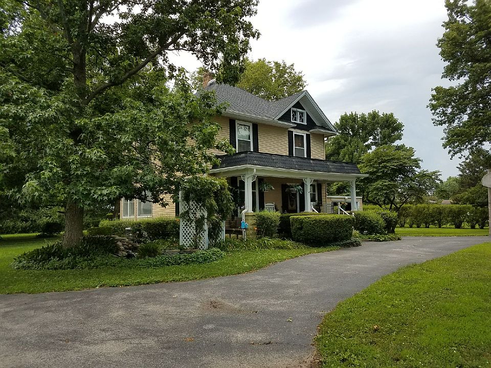 1st image of 922 265th St N