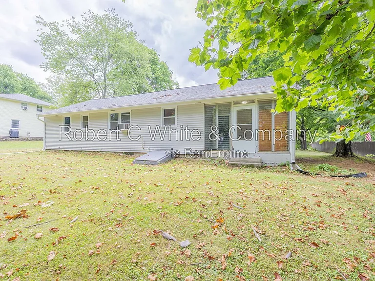 42 Mountain Ave — Photo 3