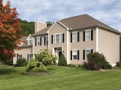 16 Nature Trl, Hamden, CT, 06518