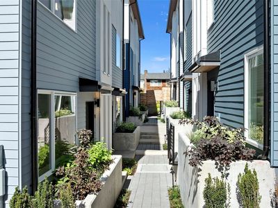 2527 29th Avenue S #D, Seattle, WA, 98144
