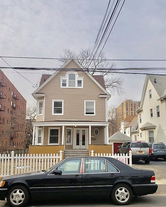 1st image of 12 Archer Ave