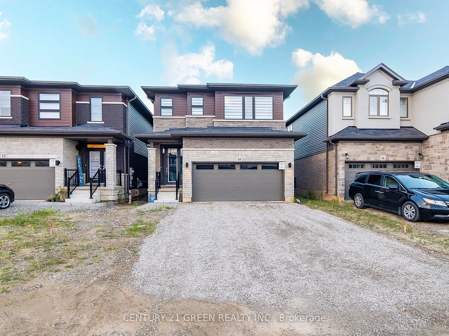3 bed, $2,950 — Photo 2