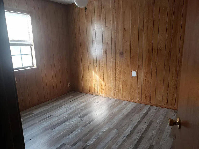 1300 Kerr Station Rd — Photo 3