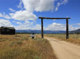25 Decker Dr, West Yellowstone, MT 59758