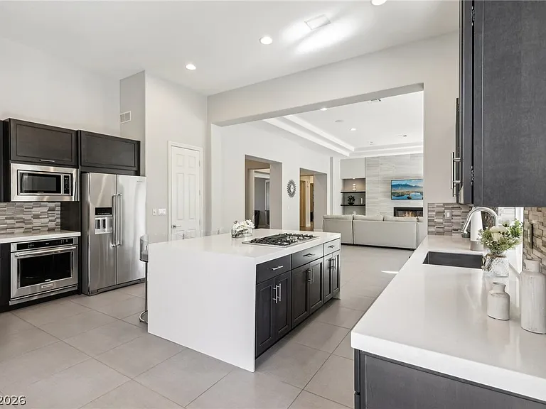 1721 Choice Hills Dr — Photo 8