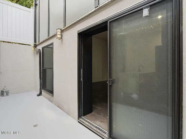 9 Minerva St #1 — Photo 26