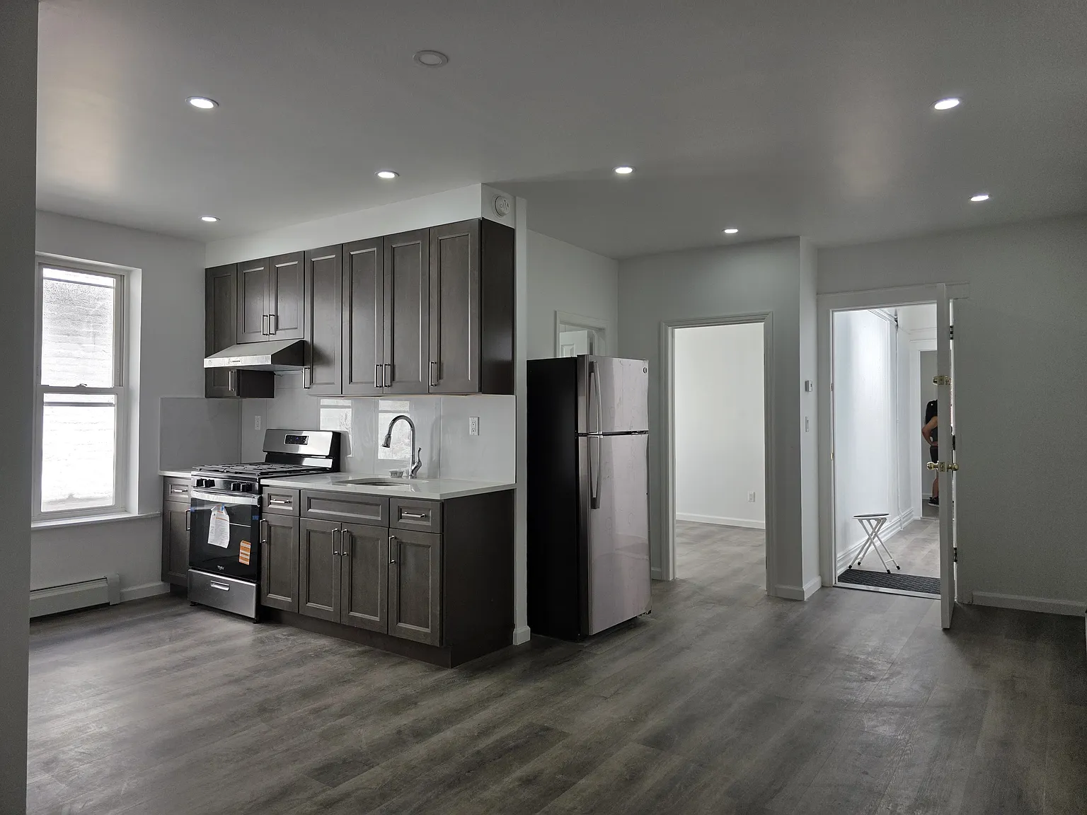 3 bed, $2,900 — Photo 3