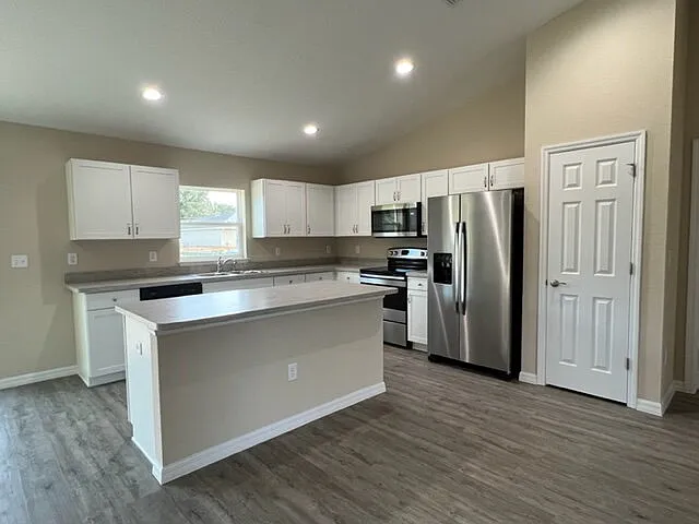 13669 SW 113th Pl — Photo 14