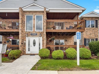 1395 Harbour Blvd APT 140, Trenton, MI, 48183