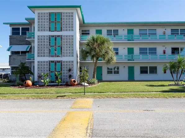 1900 59th Ave N APT 102, Saint Petersburg, FL 33714