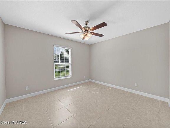 4th image of 519 Poplar St SE