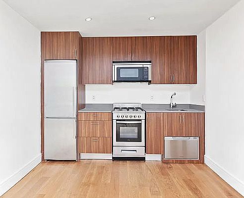 3rd image of 254 Front St APT 3G