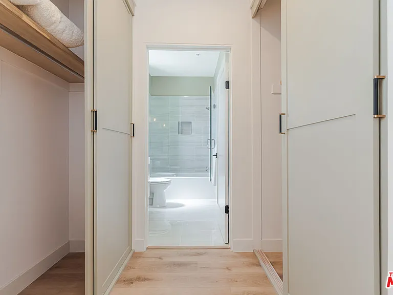 1744 Butler Ave #103 — Photo 7