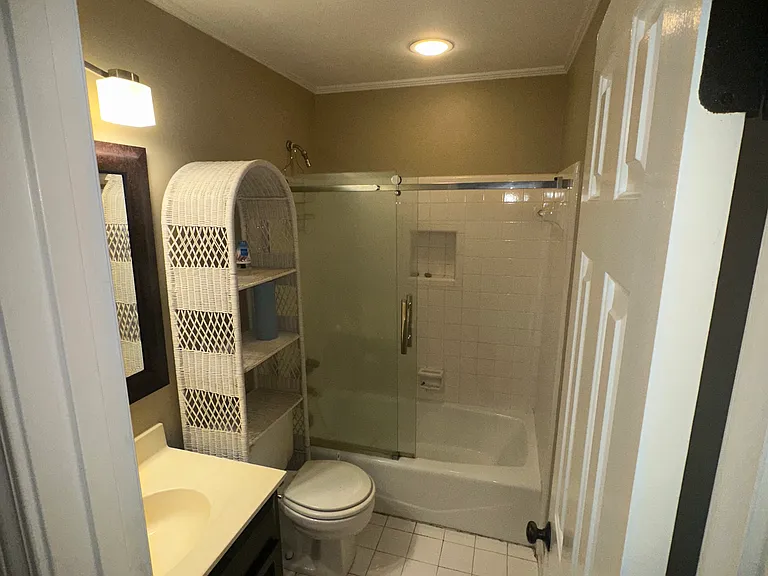1611 Defoors Walk NW — Photo 8