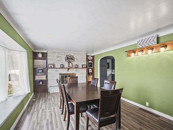 2nd image of 5043 Poznan Dr