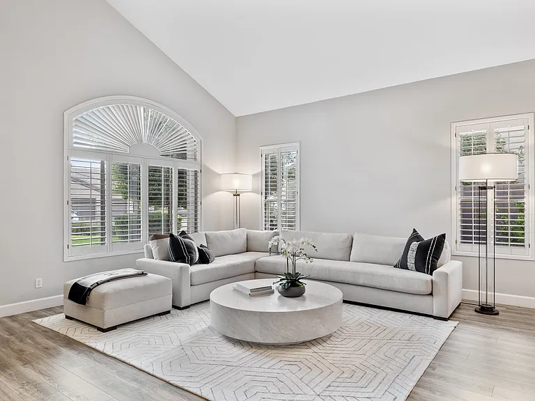 6414 E Monte Cristo Ave — Photo 49