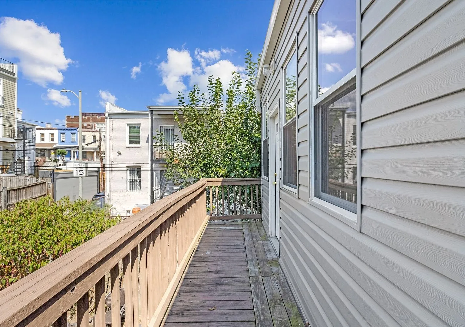 Spacious 2BR Park View Home with 2.5 Baths & Modern Amenities — Photo 1