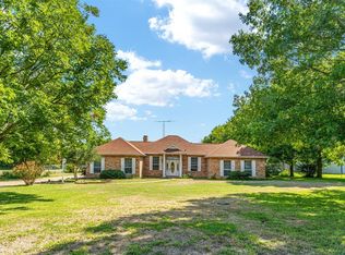 410 Arcadia Rd, Kemp, TX 75143