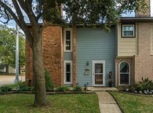 1576 Silverpines Rd #1/576, Houston, TX 77062